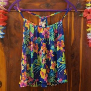 🥳4/$25🥳 Flowy summer top